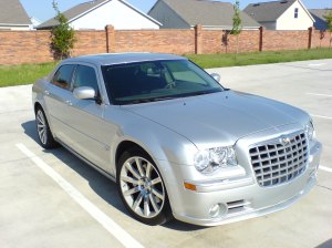 9077-2006-Chrysler-300